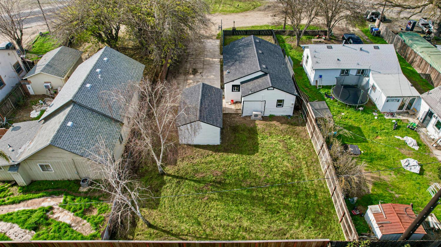 3416 N Gratton Road