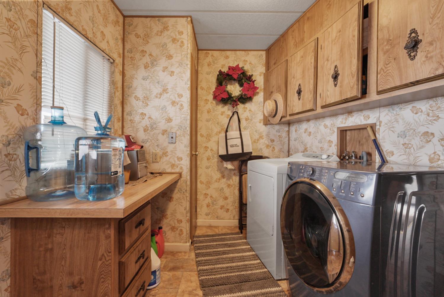 1400 Meredith Avenue 25