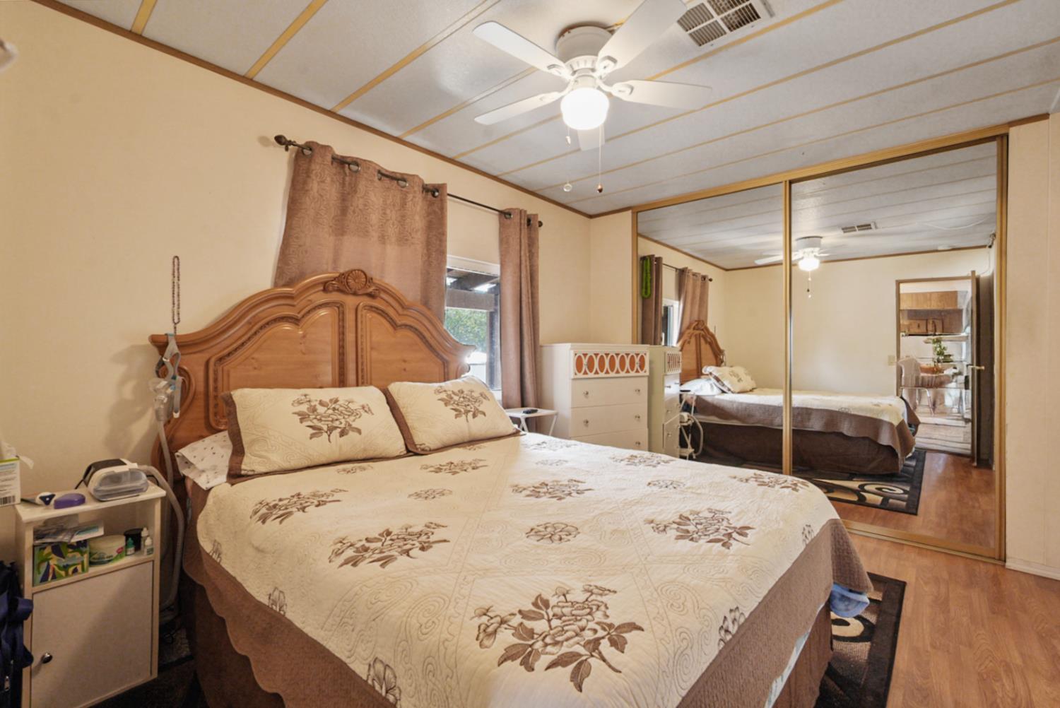 1400 Meredith Avenue 25