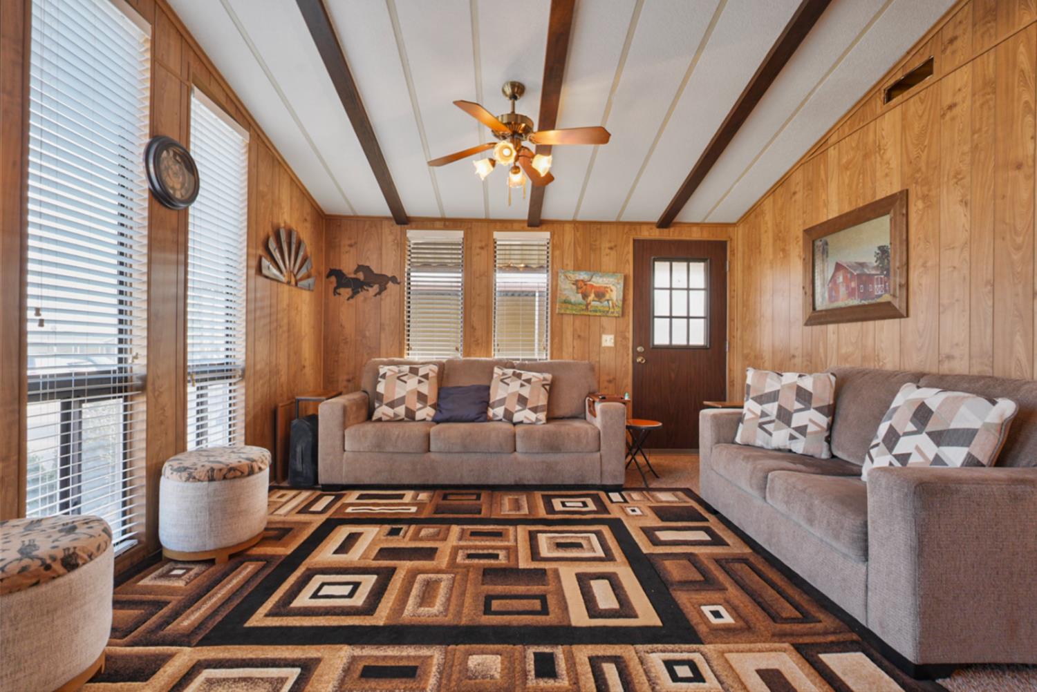 1400 Meredith Avenue 25