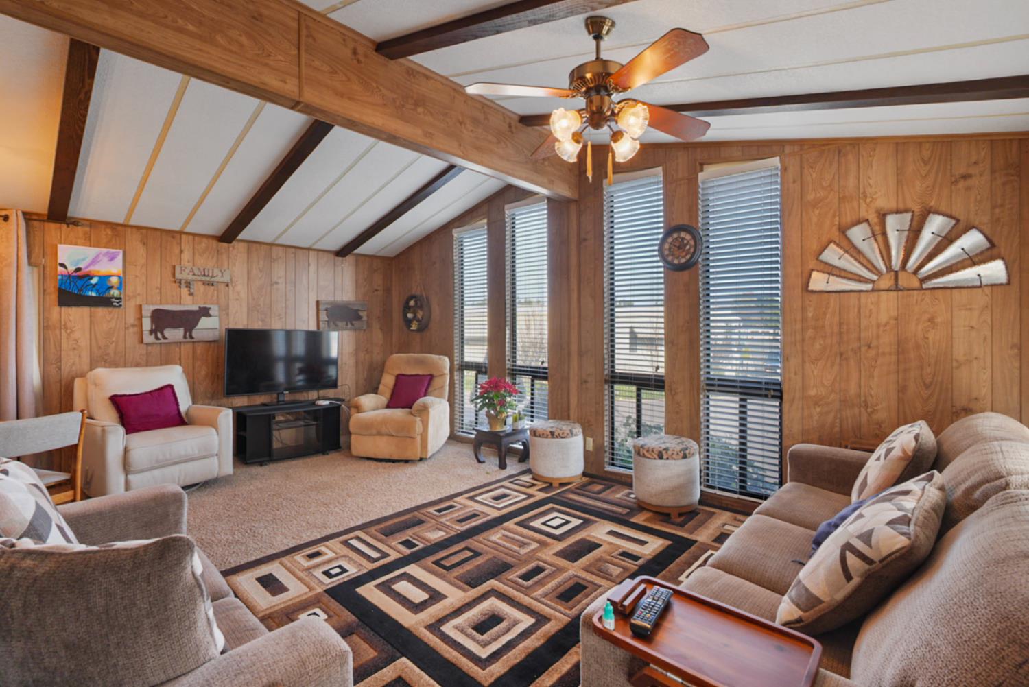 1400 Meredith Avenue 25