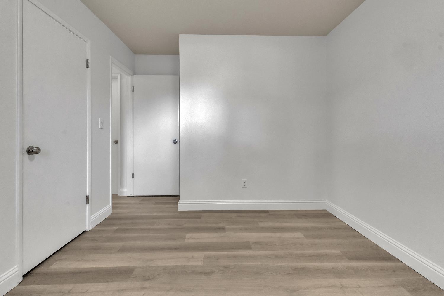 1625 Brentwood Court