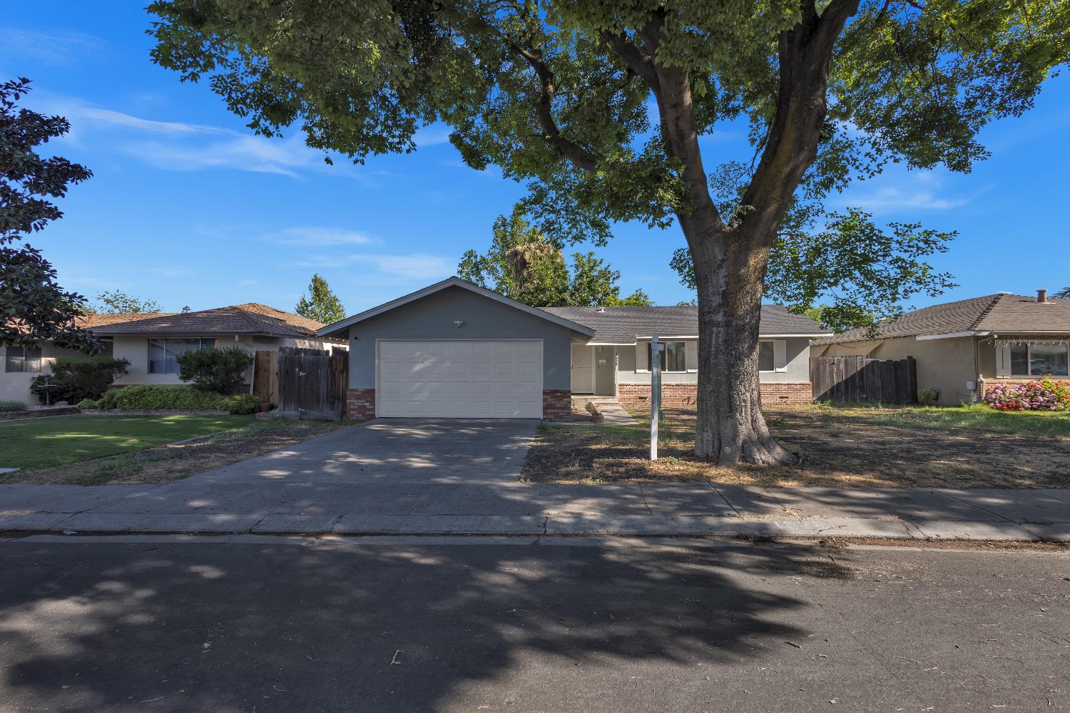 1625 Brentwood Court