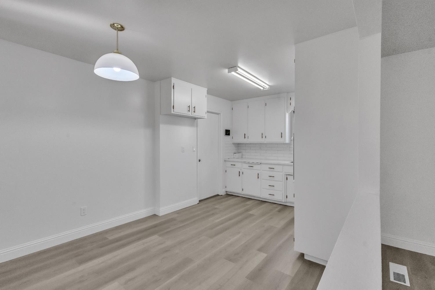 1625 Brentwood Court
