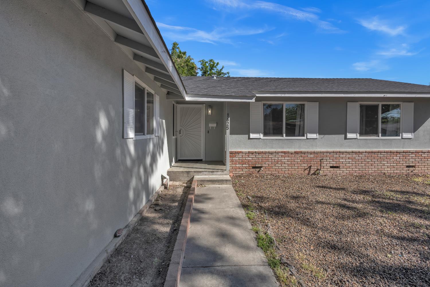 1625 Brentwood Court