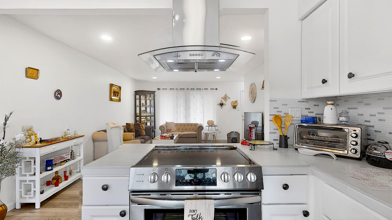 617 Granger Avenue 66