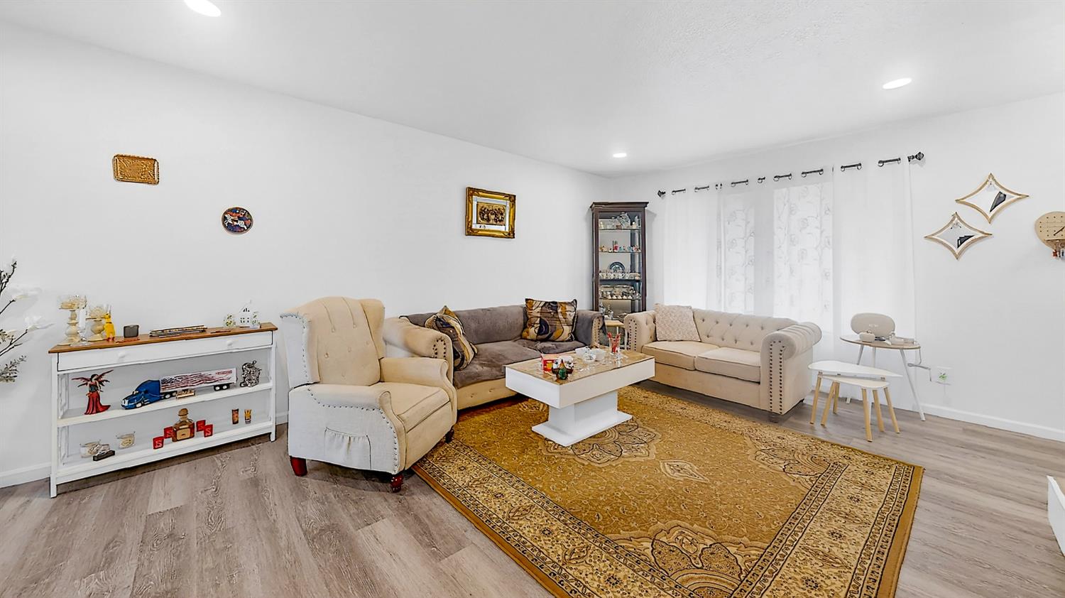 617 Granger Avenue 66