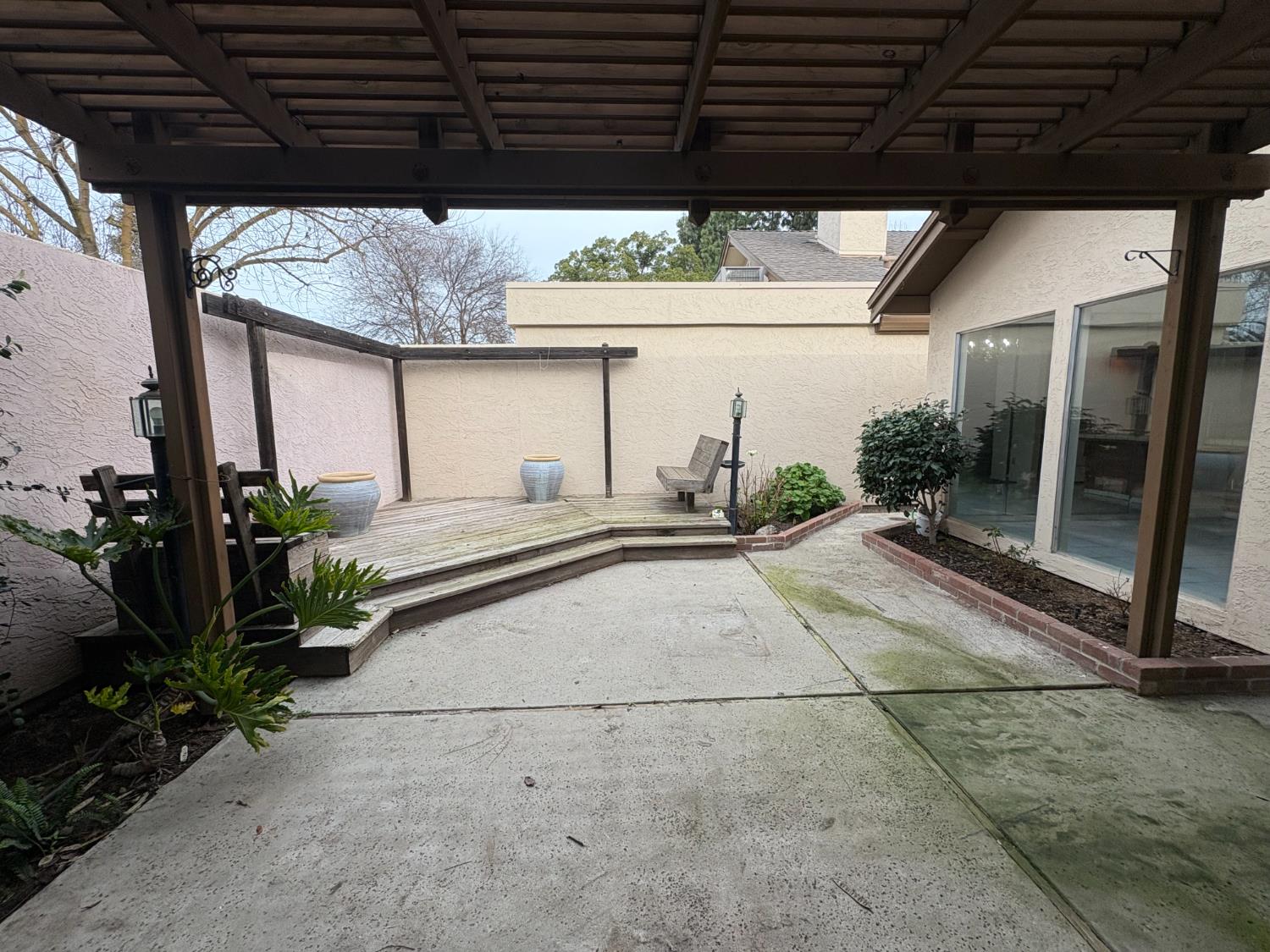 1829 Oak Leaf Drive