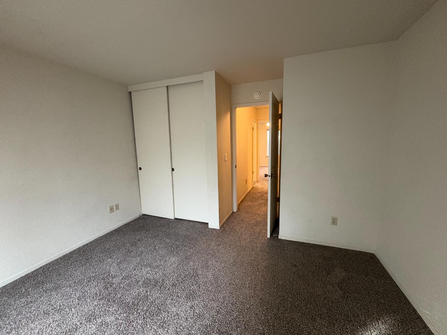 1829 Oak Leaf Drive