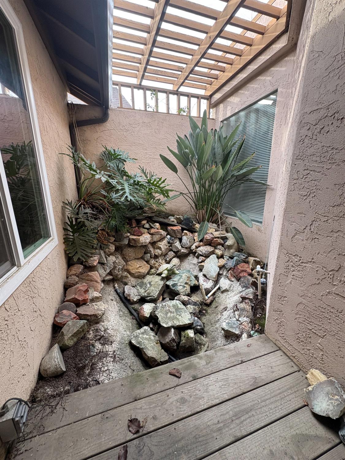 1829 Oak Leaf Drive