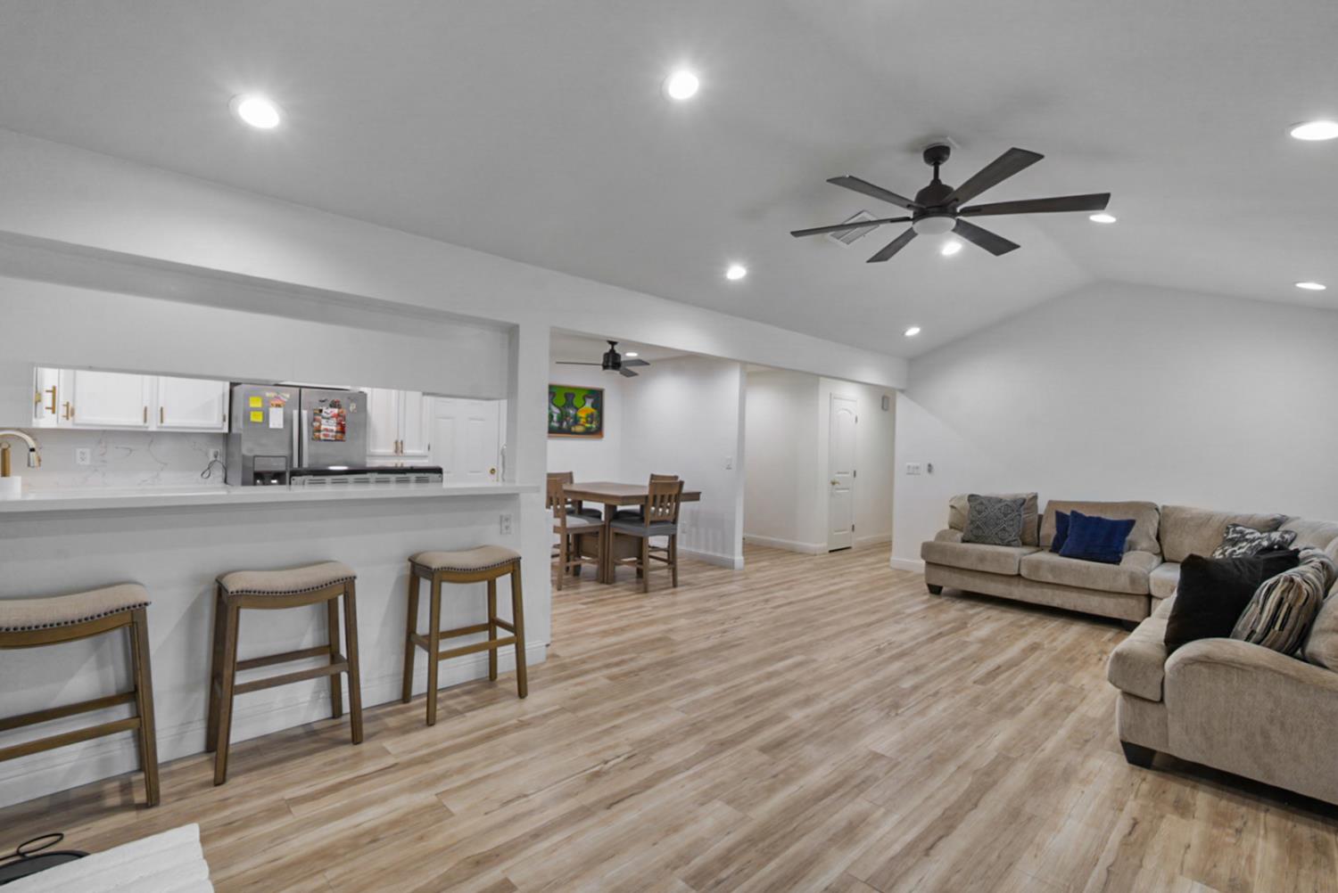 3129 Nightingale Drive