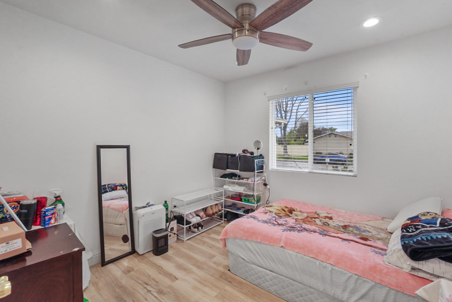 3129 Nightingale Drive
