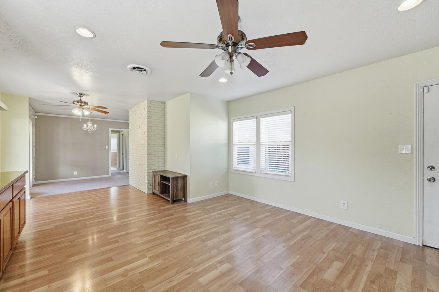 2864 Country Club Boulevard