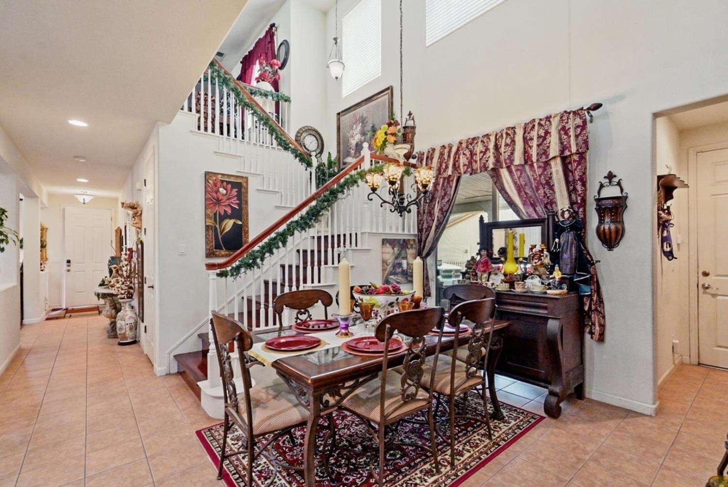 3613 Southern Oak Drive