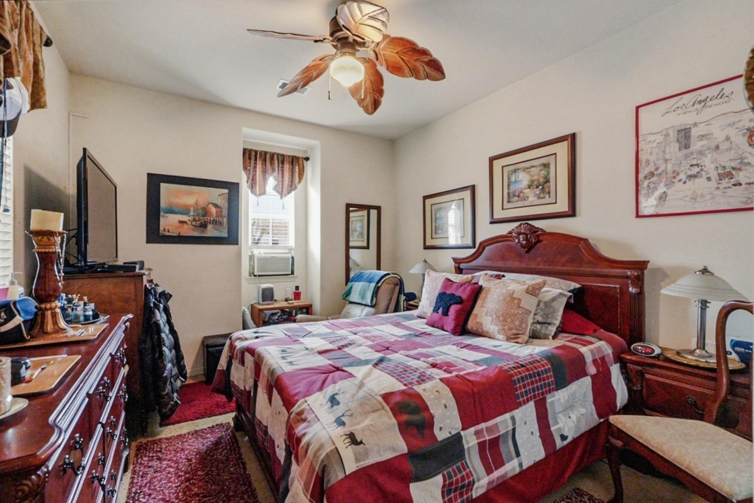 3613 Southern Oak Drive