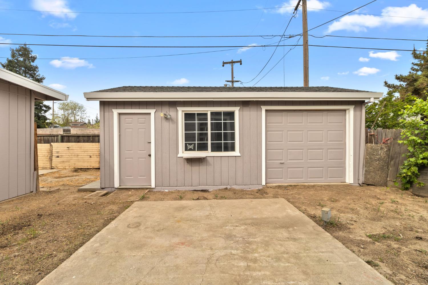 1805 Aloha Way