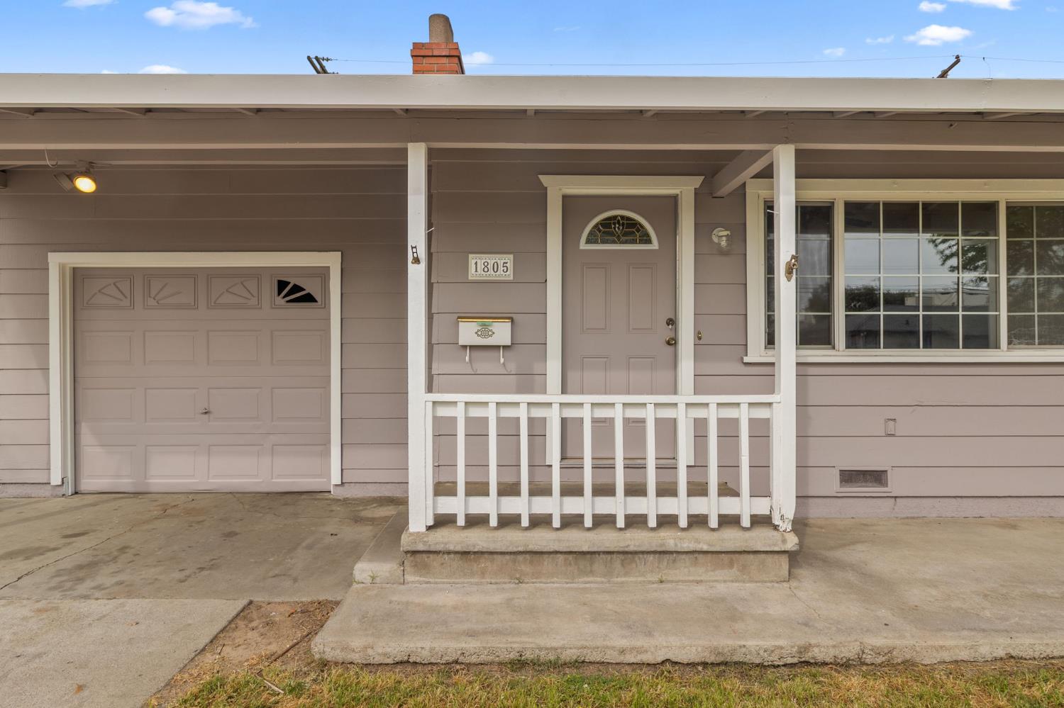 1805 Aloha Way