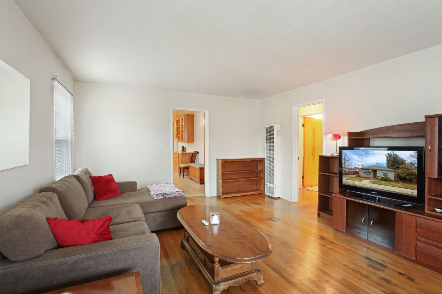 264 W Emerson Avenue