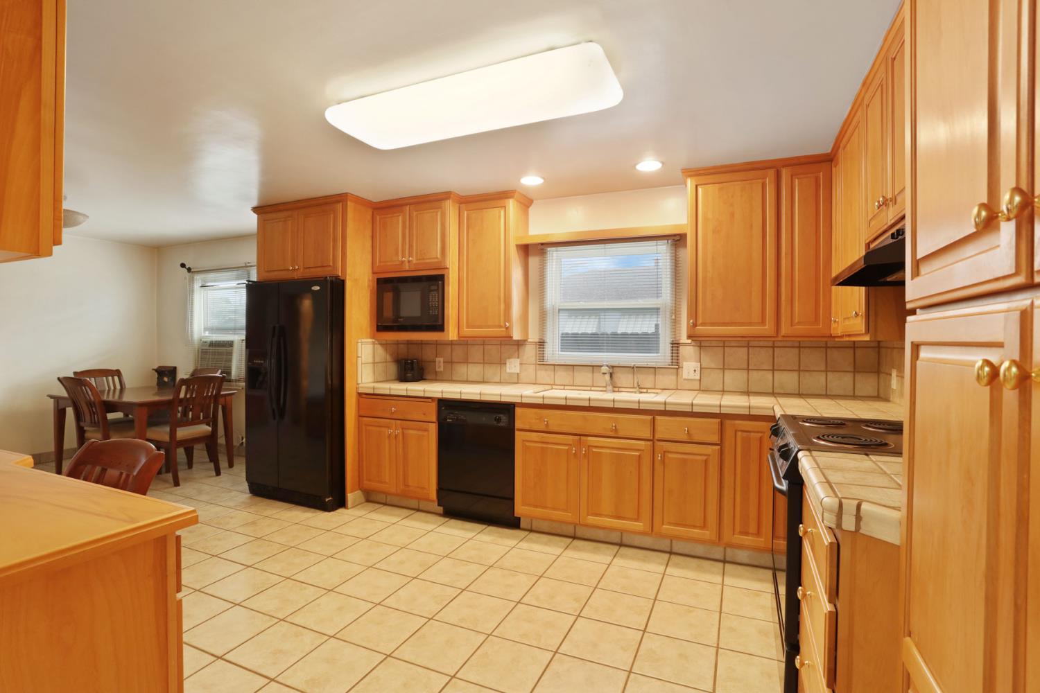 264 W Emerson Avenue