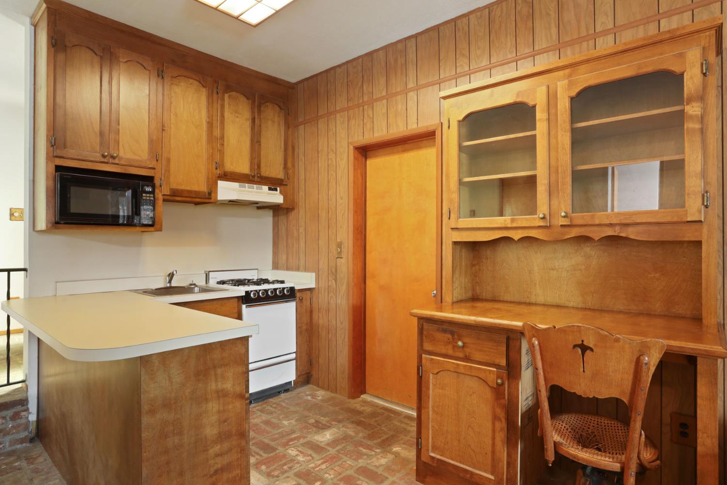 264 W Emerson Avenue