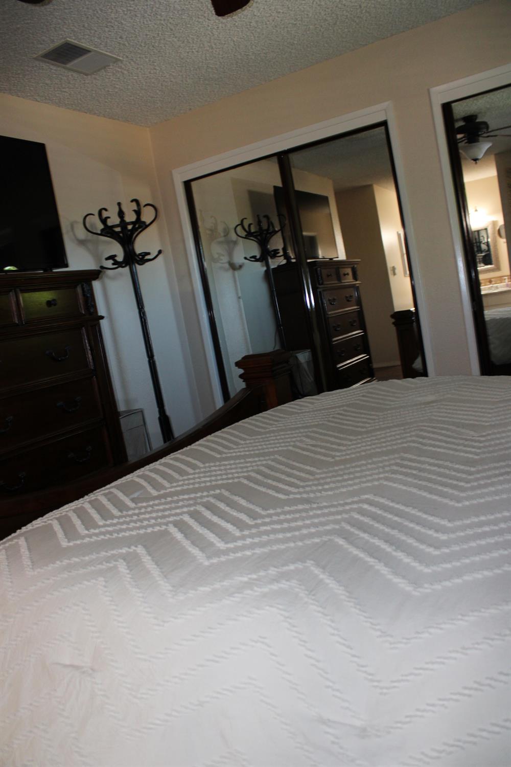 1637 Carlisle Avenue