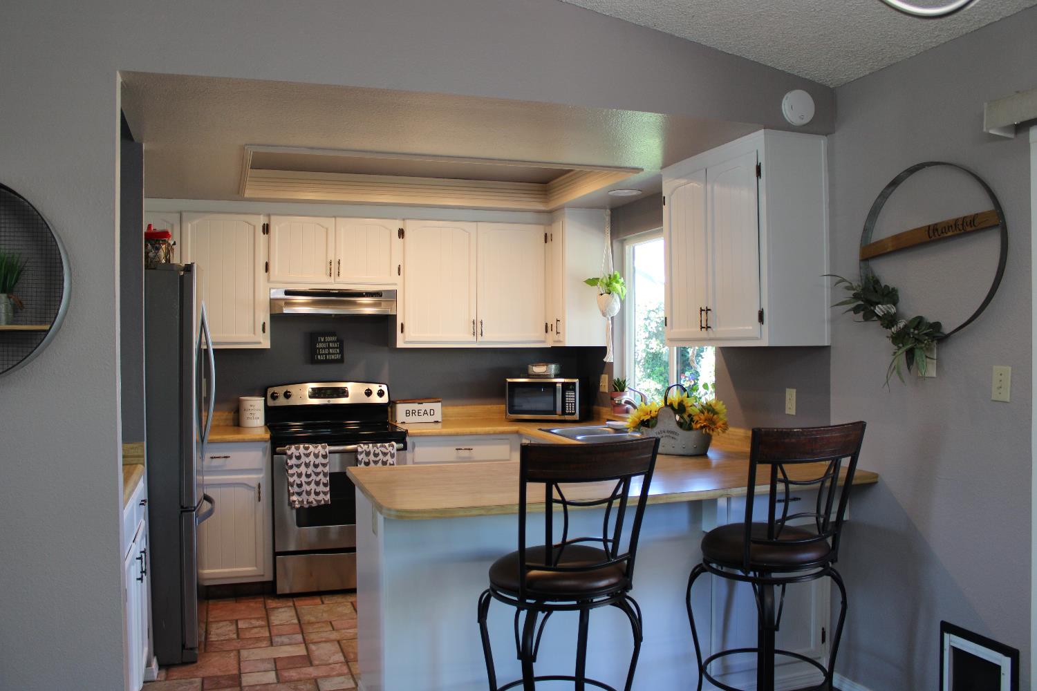 1637 Carlisle Avenue