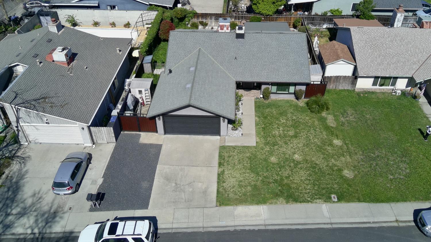 1637 Carlisle Avenue