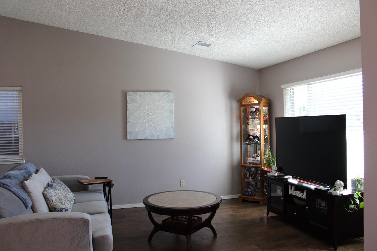 1637 Carlisle Avenue