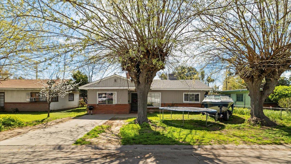 1546 Bedford Avenue