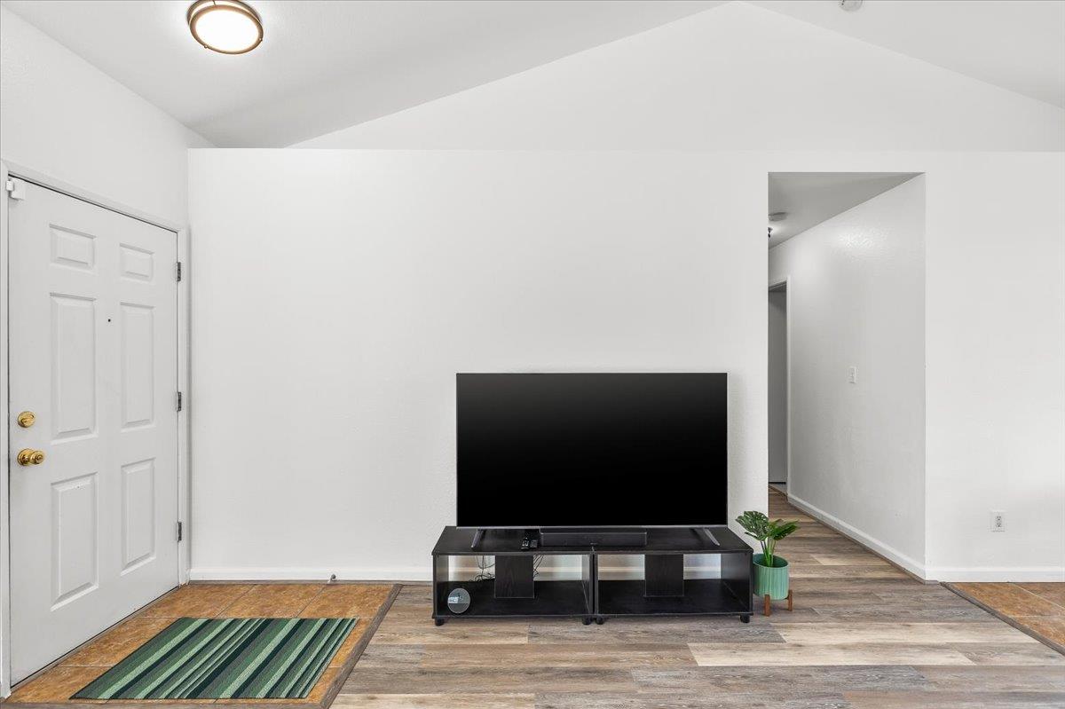 3004 Woodrose Court