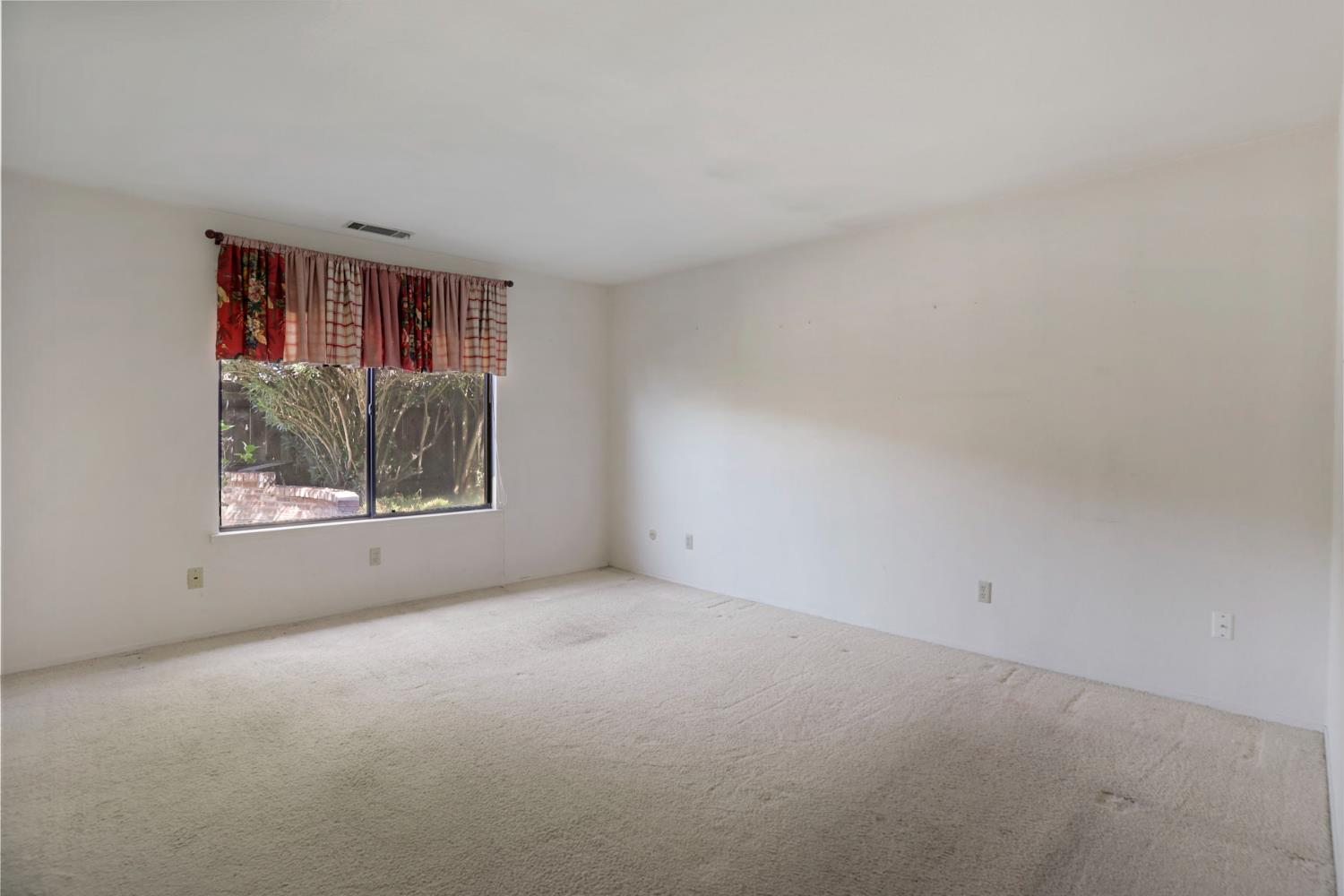 2917 Estate Drive