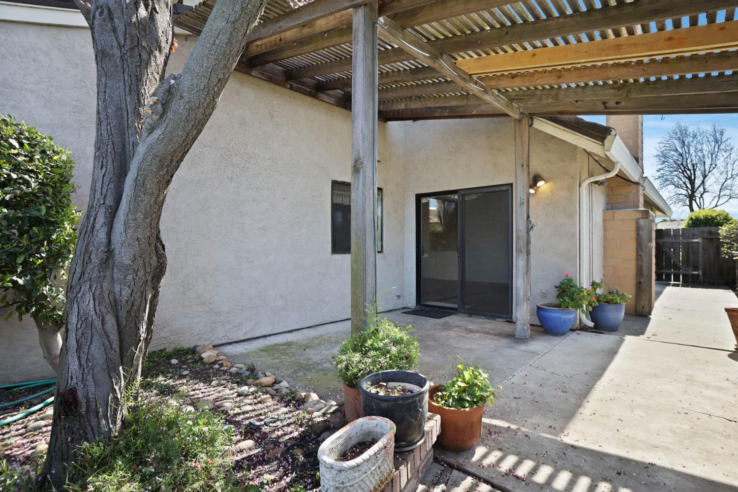 2917 Estate Drive