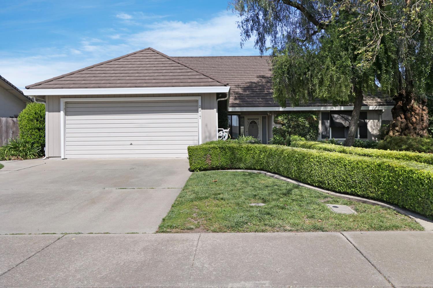 2917 Estate Drive