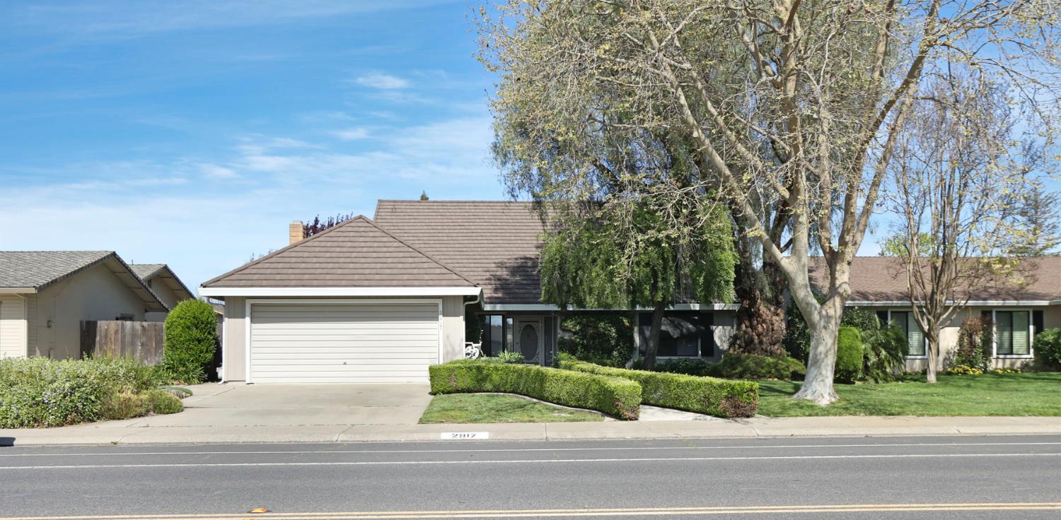 2917 Estate Drive