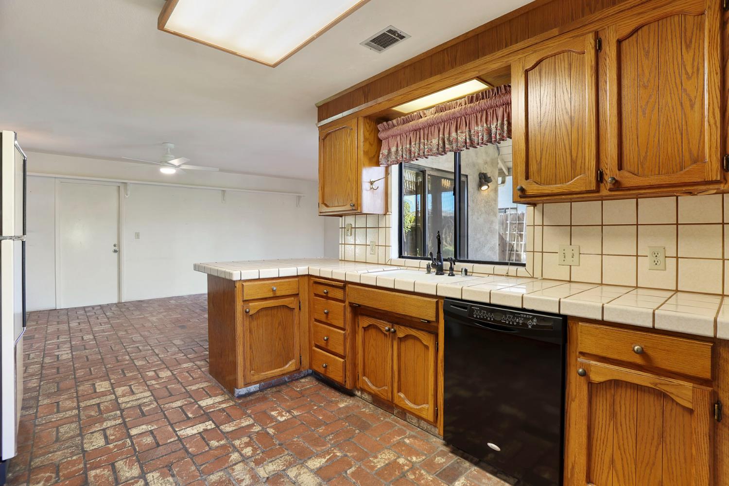 2917 Estate Drive