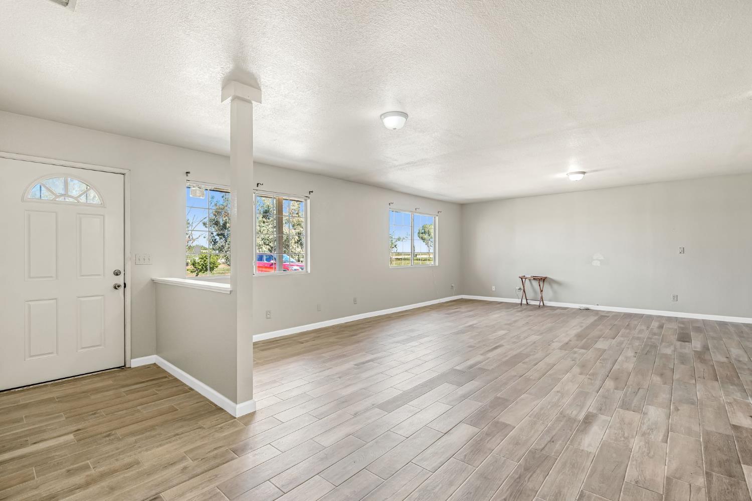 7990 S Mcmullin Grade