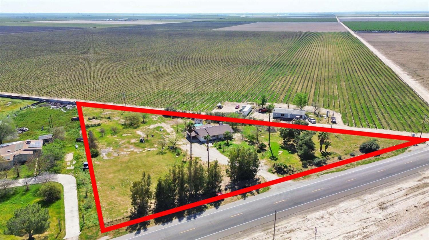 7990 S Mcmullin Grade