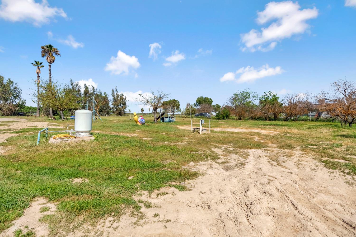 7990 S Mcmullin Grade