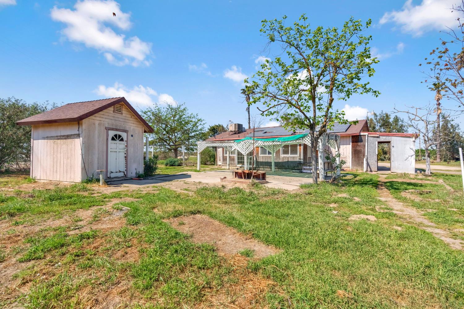 7990 S Mcmullin Grade