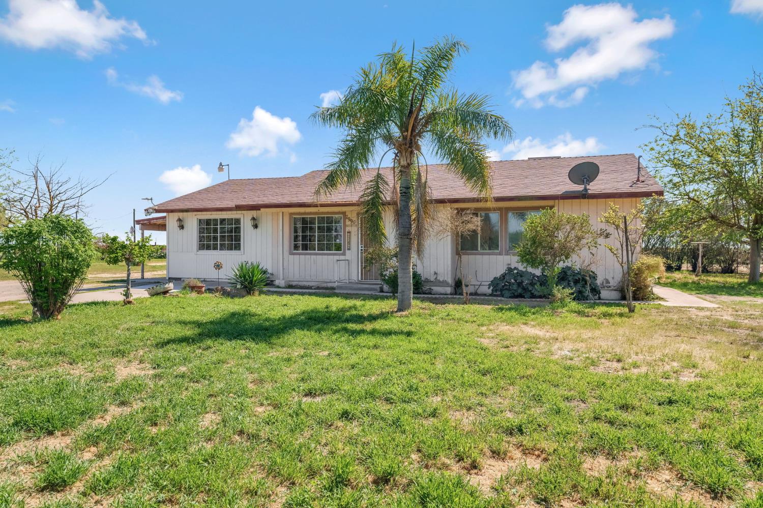 7990 S Mcmullin Grade