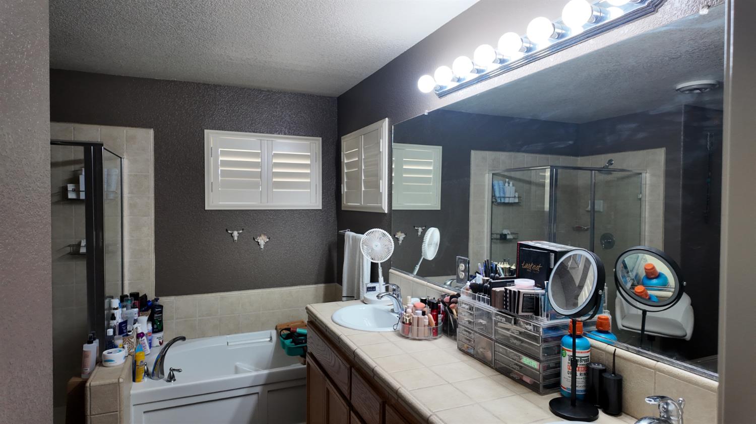 1029 Chenin Blanc Street