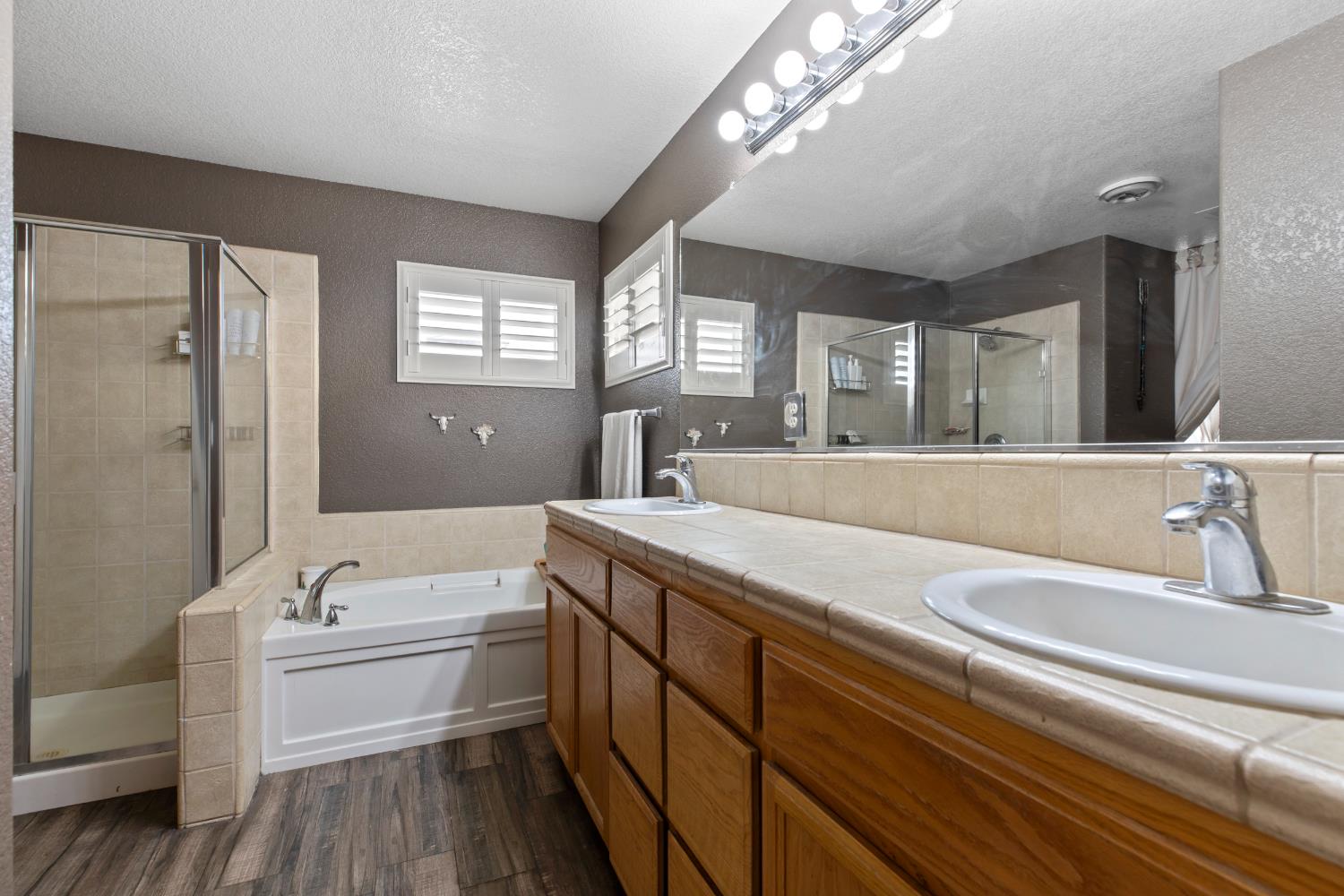 1029 Chenin Blanc Street