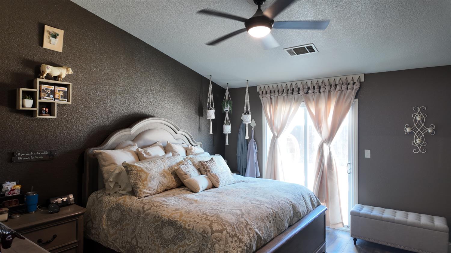 1029 Chenin Blanc Street