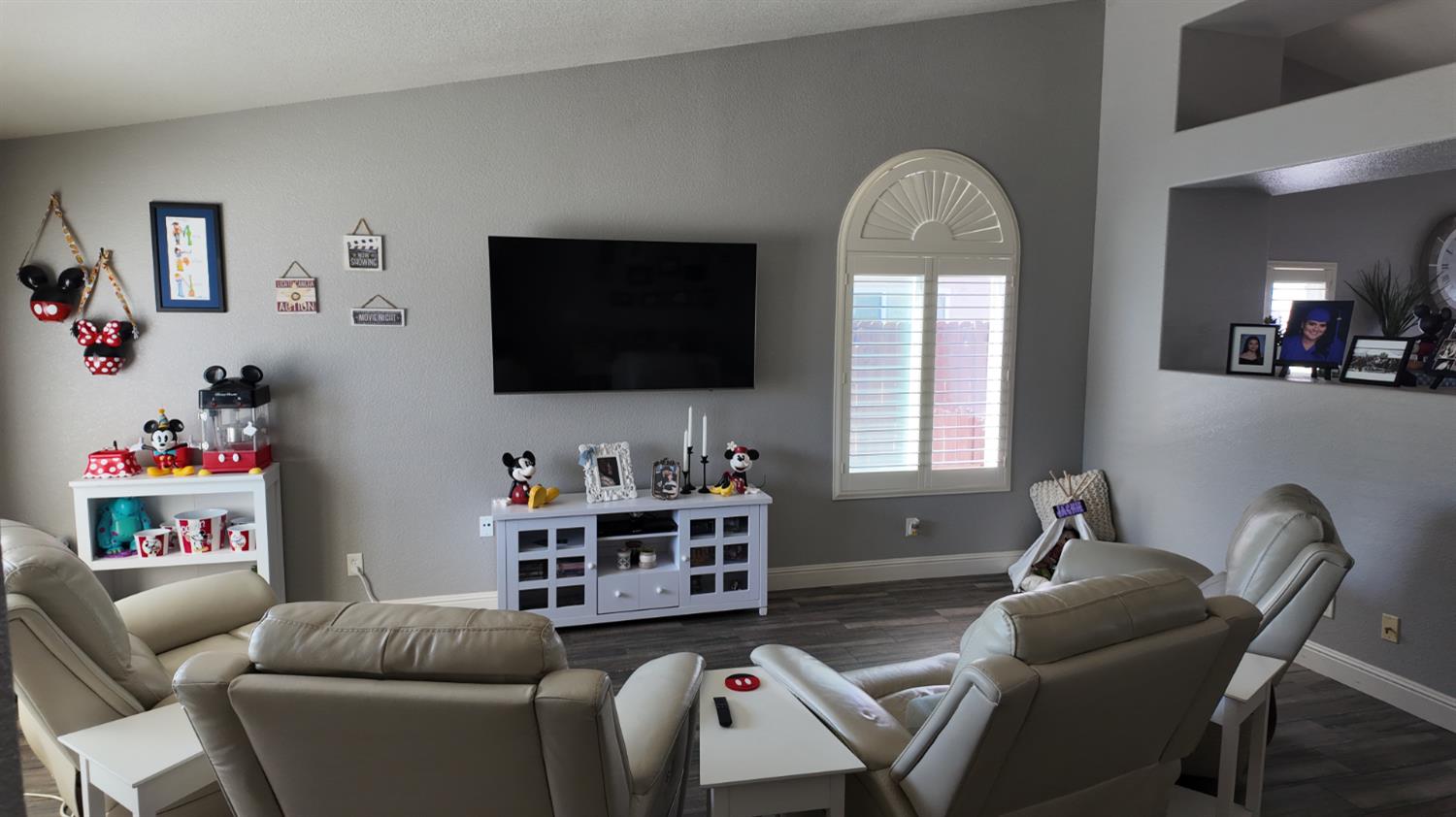 1029 Chenin Blanc Street