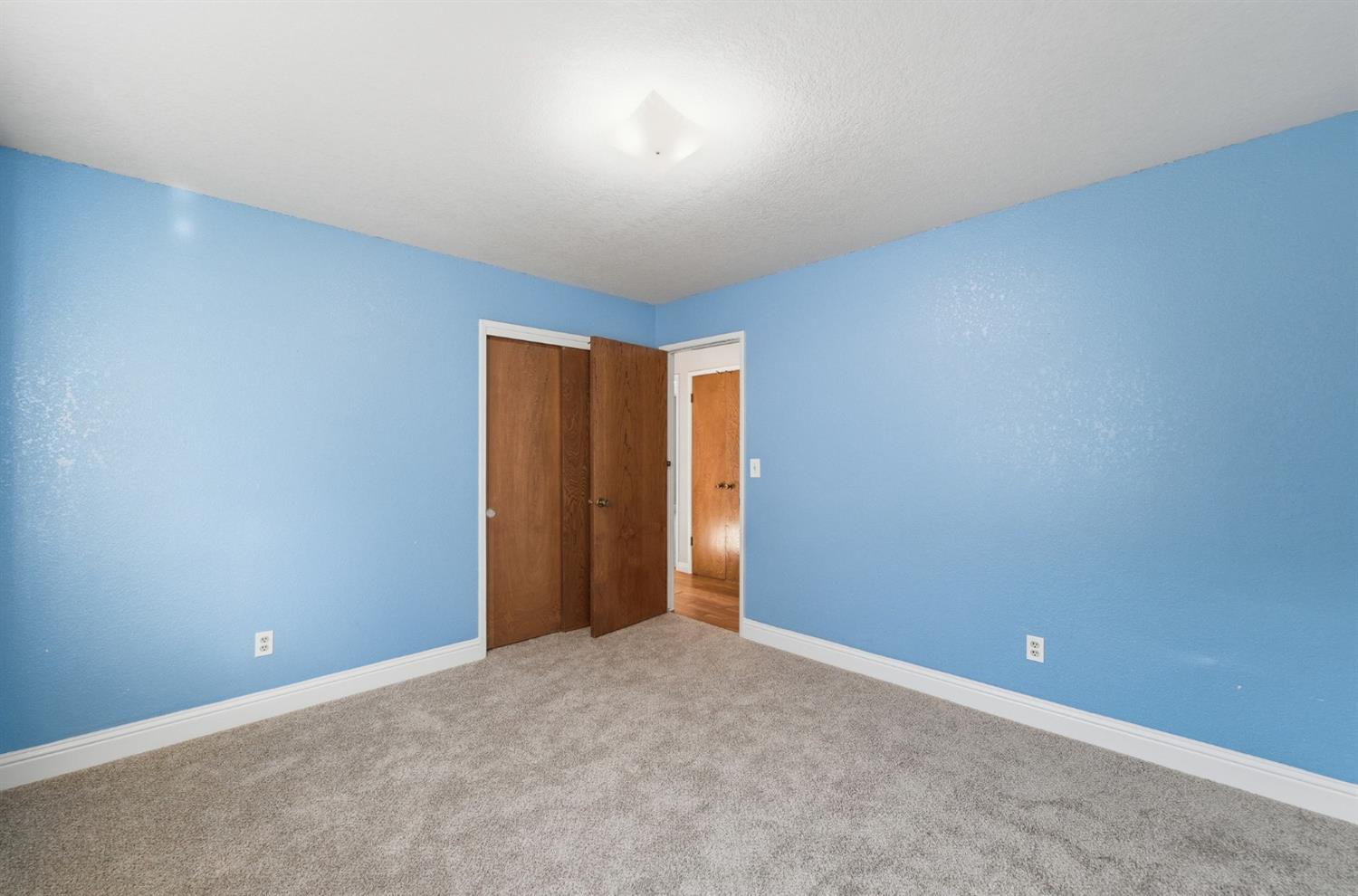 1509 Maplehill Road