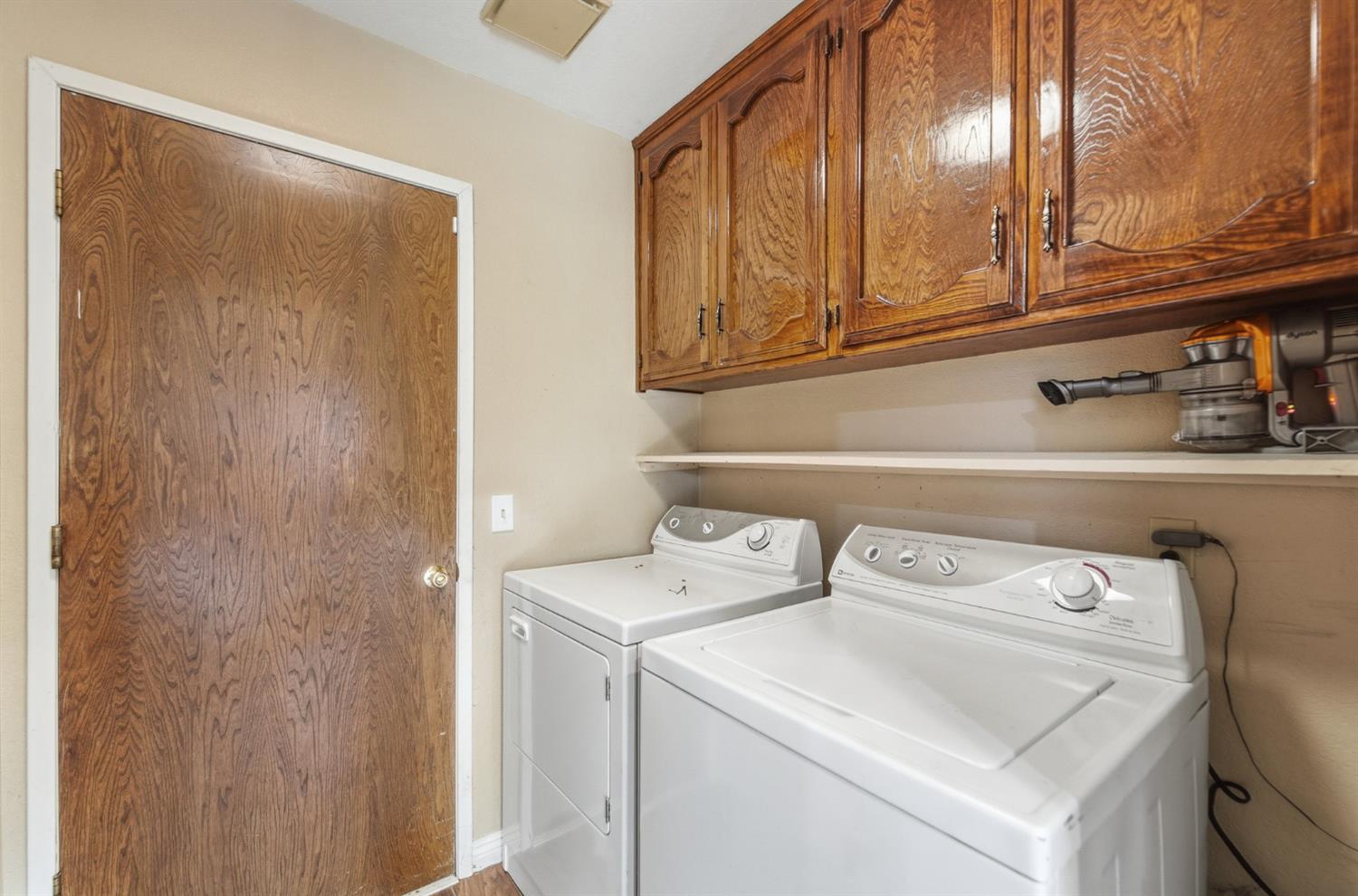 1509 Maplehill Road