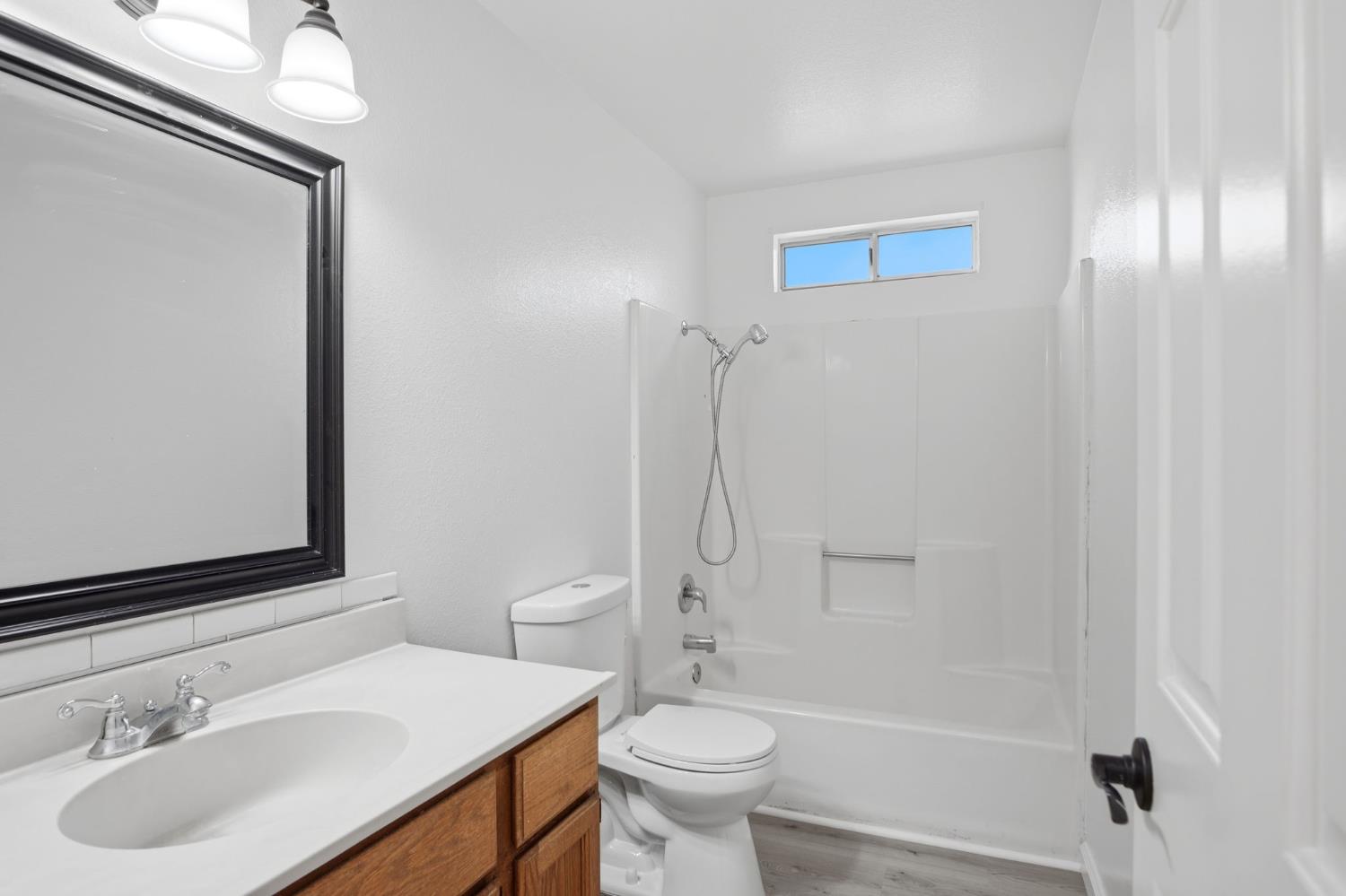 2025 Stoneglen Drive