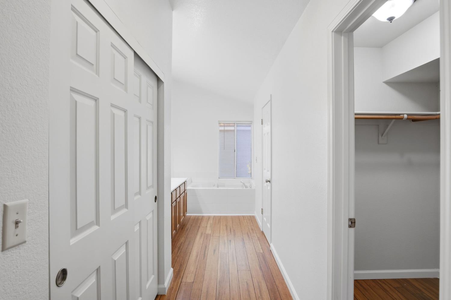 2025 Stoneglen Drive