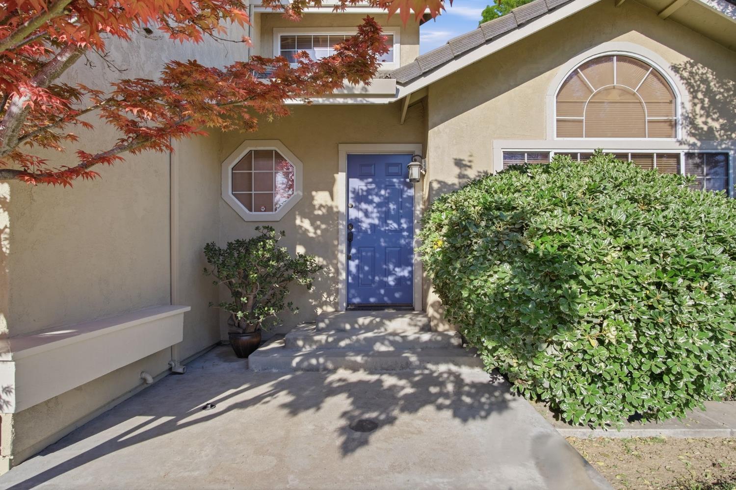 2025 Stoneglen Drive