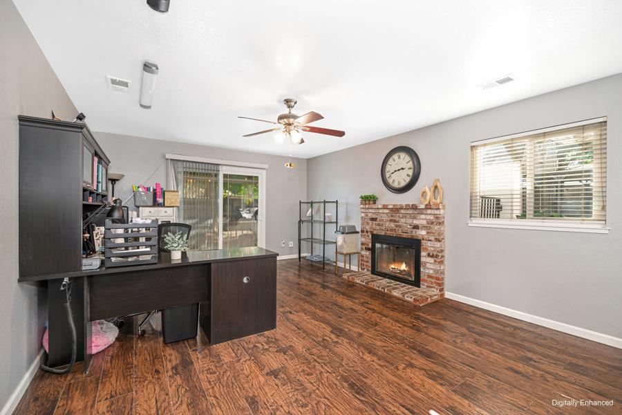 2624 Woodland Avenue